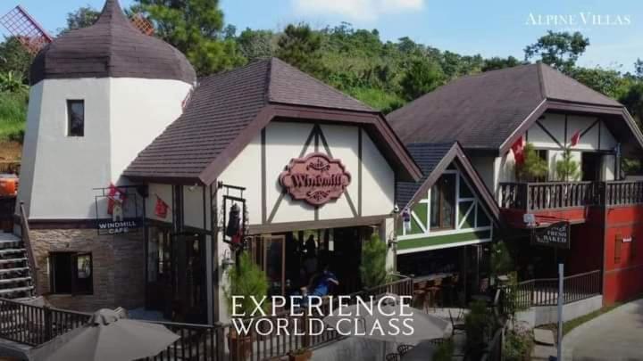 ホテル Alpine Breeze At Crosswinds Tagaytay タガイタイ エクステリア 写真